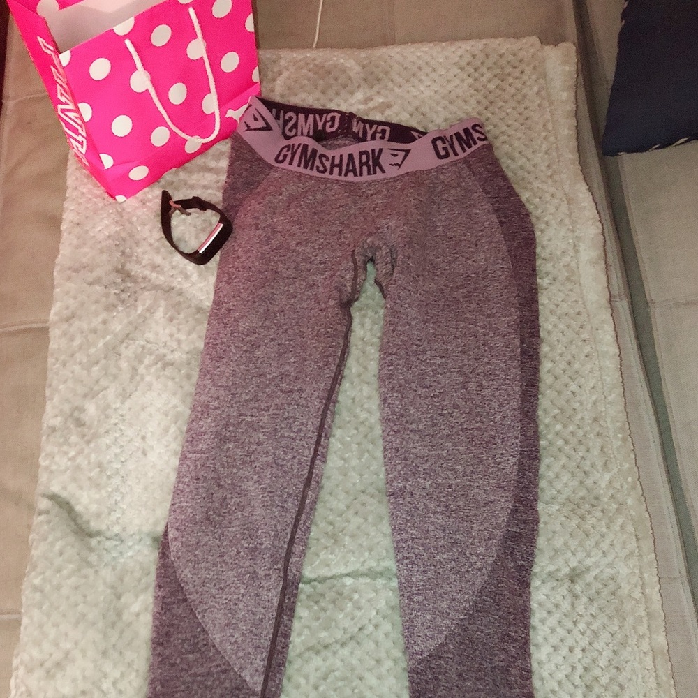 GYM Shark Flex Leggings! (worn twice!)